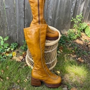 Vintage Bootalino Boots